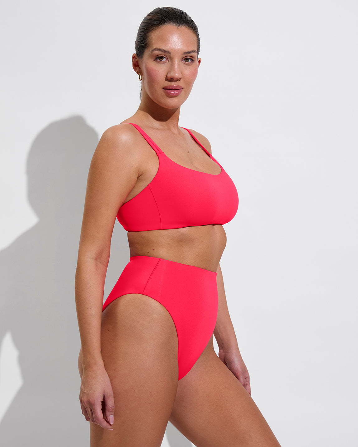 Pool Days Top D+ - Rescue