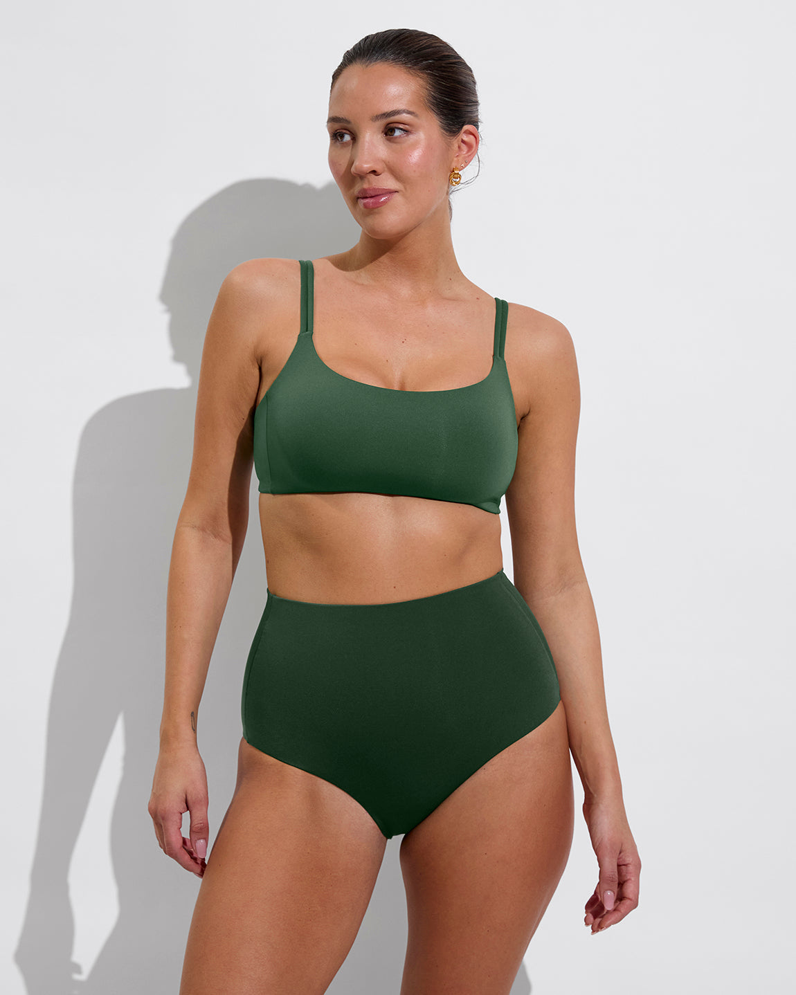 Pool Days Top D+ - Tropics